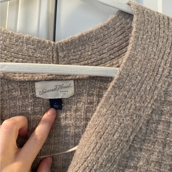 Universal Thread Cardigan - Picture 2 of 3